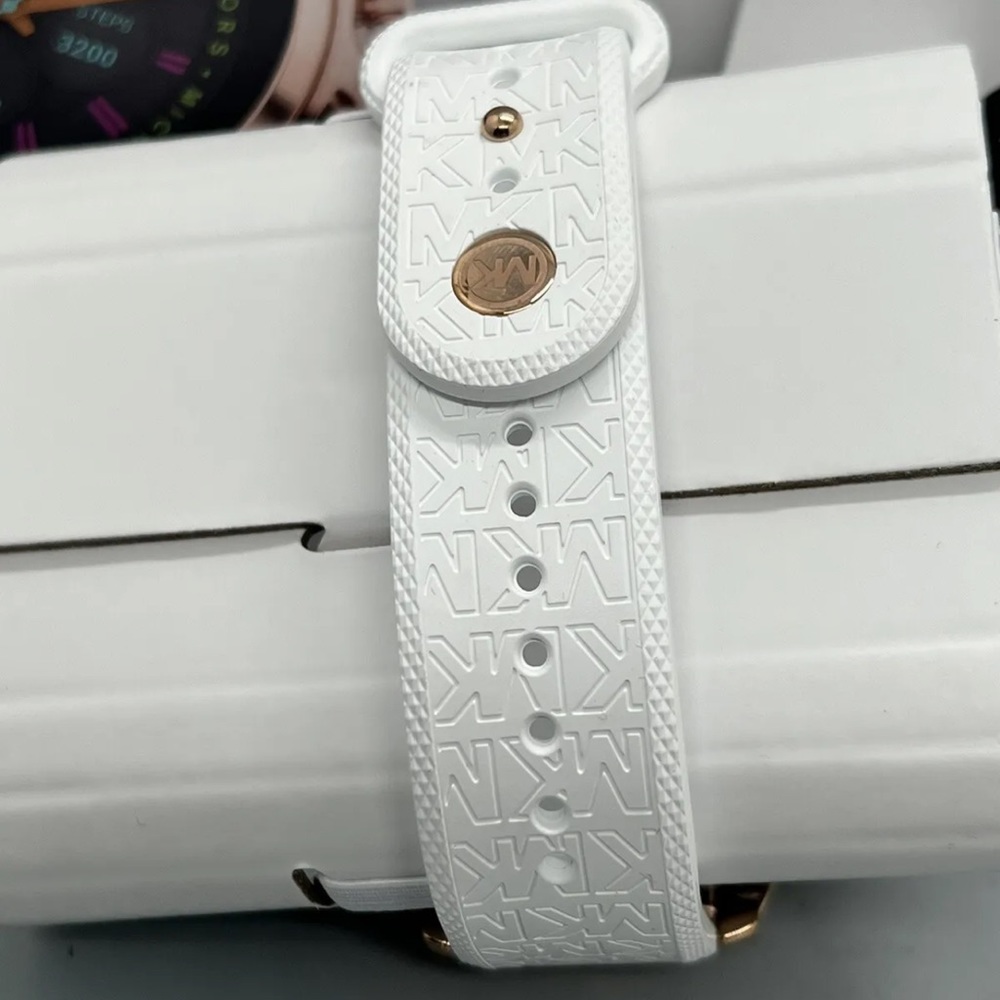 Womens Smartwatch MICHAEL KORS BRADSHAW MKT5153 Silicone White Gold Rose GEN 6 - Picture 3 of 7